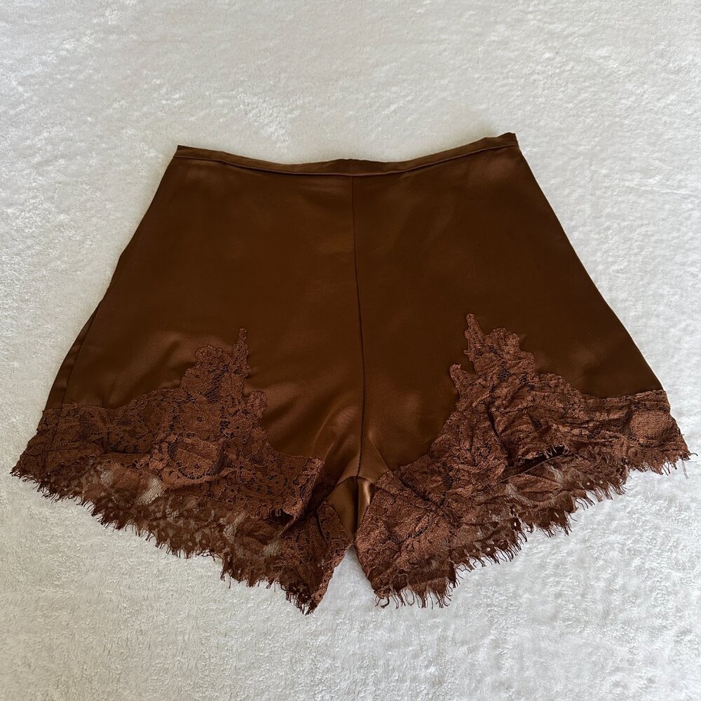 Brown Lace-Trim Silky Satin Shorts Size: S - Loungewear as Outerwear - Picture 3 of 12